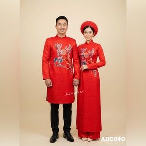 Elegant Red Traditional Outfit Set
